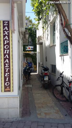 [P20] Skiathos Town.  » foto by Cris
 - 
<span class="allrVoted glyphicon glyphicon-heart hidden" id="av627083"></span>
<a class="m-l-10 hidden" id="sv627083" onclick="voting_Foto_DelVot(,627083,1166)" role="button">șterge vot <span class="glyphicon glyphicon-remove"></span></a>
<a id="v9627083" class=" c-red"  onclick="voting_Foto_SetVot(627083)" role="button"><span class="glyphicon glyphicon-heart-empty"></span> <b>LIKE</b> = Votează poza</a> <img class="hidden"  id="f627083W9" src="/imagini/loader.gif" border="0" /><span class="AjErrMes hidden" id="e627083ErM"></span>