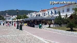 [P35] Skiathos Town » foto by Cris
 - 
<span class="allrVoted glyphicon glyphicon-heart hidden" id="av627116"></span>
<a class="m-l-10 hidden" id="sv627116" onclick="voting_Foto_DelVot(,627116,1166)" role="button">șterge vot <span class="glyphicon glyphicon-remove"></span></a>
<a id="v9627116" class=" c-red"  onclick="voting_Foto_SetVot(627116)" role="button"><span class="glyphicon glyphicon-heart-empty"></span> <b>LIKE</b> = Votează poza</a> <img class="hidden"  id="f627116W9" src="/imagini/loader.gif" border="0" /><span class="AjErrMes hidden" id="e627116ErM"></span>