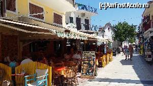 [P61] Skiathos Town » foto by Cris
 - 
<span class="allrVoted glyphicon glyphicon-heart hidden" id="av627149"></span>
<a class="m-l-10 hidden" id="sv627149" onclick="voting_Foto_DelVot(,627149,1166)" role="button">șterge vot <span class="glyphicon glyphicon-remove"></span></a>
<a id="v9627149" class=" c-red"  onclick="voting_Foto_SetVot(627149)" role="button"><span class="glyphicon glyphicon-heart-empty"></span> <b>LIKE</b> = Votează poza</a> <img class="hidden"  id="f627149W9" src="/imagini/loader.gif" border="0" /><span class="AjErrMes hidden" id="e627149ErM"></span>