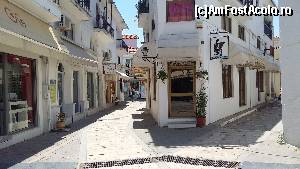 [P62] Skiathos Town » foto by Cris
 - 
<span class="allrVoted glyphicon glyphicon-heart hidden" id="av627150"></span>
<a class="m-l-10 hidden" id="sv627150" onclick="voting_Foto_DelVot(,627150,1166)" role="button">șterge vot <span class="glyphicon glyphicon-remove"></span></a>
<a id="v9627150" class=" c-red"  onclick="voting_Foto_SetVot(627150)" role="button"><span class="glyphicon glyphicon-heart-empty"></span> <b>LIKE</b> = Votează poza</a> <img class="hidden"  id="f627150W9" src="/imagini/loader.gif" border="0" /><span class="AjErrMes hidden" id="e627150ErM"></span>