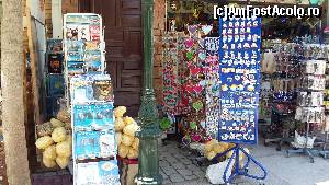 [P09] Skiathos Town - magazin de suveniruri » foto by Cris
 - 
<span class="allrVoted glyphicon glyphicon-heart hidden" id="av627062"></span>
<a class="m-l-10 hidden" id="sv627062" onclick="voting_Foto_DelVot(,627062,1166)" role="button">șterge vot <span class="glyphicon glyphicon-remove"></span></a>
<a id="v9627062" class=" c-red"  onclick="voting_Foto_SetVot(627062)" role="button"><span class="glyphicon glyphicon-heart-empty"></span> <b>LIKE</b> = Votează poza</a> <img class="hidden"  id="f627062W9" src="/imagini/loader.gif" border="0" /><span class="AjErrMes hidden" id="e627062ErM"></span>