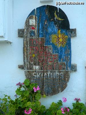 [P11] Taverna 'Final Step, unul dintre cele mai inalte puncte din Skiathos Town » foto by ileanaxperta*
 - 
<span class="allrVoted glyphicon glyphicon-heart hidden" id="av562114"></span>
<a class="m-l-10 hidden" id="sv562114" onclick="voting_Foto_DelVot(,562114,1166)" role="button">șterge vot <span class="glyphicon glyphicon-remove"></span></a>
<a id="v9562114" class=" c-red"  onclick="voting_Foto_SetVot(562114)" role="button"><span class="glyphicon glyphicon-heart-empty"></span> <b>LIKE</b> = Votează poza</a> <img class="hidden"  id="f562114W9" src="/imagini/loader.gif" border="0" /><span class="AjErrMes hidden" id="e562114ErM"></span>