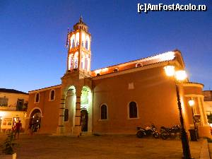 [P16] Catedrala Agios Nikolaos din Skiathos Town » foto by ileanaxperta*
 - 
<span class="allrVoted glyphicon glyphicon-heart hidden" id="av562124"></span>
<a class="m-l-10 hidden" id="sv562124" onclick="voting_Foto_DelVot(,562124,1166)" role="button">șterge vot <span class="glyphicon glyphicon-remove"></span></a>
<a id="v9562124" class=" c-red"  onclick="voting_Foto_SetVot(562124)" role="button"><span class="glyphicon glyphicon-heart-empty"></span> <b>LIKE</b> = Votează poza</a> <img class="hidden"  id="f562124W9" src="/imagini/loader.gif" border="0" /><span class="AjErrMes hidden" id="e562124ErM"></span>