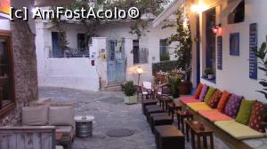 [P27] Cafenea in aer liber pe o straduta deschisa doar accesului pietonal din Skiathos Town.  » foto by ovidiuyepi
 - 
<span class="allrVoted glyphicon glyphicon-heart hidden" id="av847079"></span>
<a class="m-l-10 hidden" id="sv847079" onclick="voting_Foto_DelVot(,847079,1166)" role="button">șterge vot <span class="glyphicon glyphicon-remove"></span></a>
<a id="v9847079" class=" c-red"  onclick="voting_Foto_SetVot(847079)" role="button"><span class="glyphicon glyphicon-heart-empty"></span> <b>LIKE</b> = Votează poza</a> <img class="hidden"  id="f847079W9" src="/imagini/loader.gif" border="0" /><span class="AjErrMes hidden" id="e847079ErM"></span>