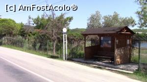 [P60] Statia de autobuz nr. 25 - Koukounaries Sat.  » foto by ovidiuyepi
 - 
<span class="allrVoted glyphicon glyphicon-heart hidden" id="av847112"></span>
<a class="m-l-10 hidden" id="sv847112" onclick="voting_Foto_DelVot(,847112,1166)" role="button">șterge vot <span class="glyphicon glyphicon-remove"></span></a>
<a id="v9847112" class=" c-red"  onclick="voting_Foto_SetVot(847112)" role="button"><span class="glyphicon glyphicon-heart-empty"></span> <b>LIKE</b> = Votează poza</a> <img class="hidden"  id="f847112W9" src="/imagini/loader.gif" border="0" /><span class="AjErrMes hidden" id="e847112ErM"></span>