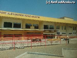 [P04] Am ajuns in aeroportul Alexandros Papadiamantis din Skiathos » foto by dorgo
 - 
<span class="allrVoted glyphicon glyphicon-heart hidden" id="av641282"></span>
<a class="m-l-10 hidden" id="sv641282" onclick="voting_Foto_DelVot(,641282,1166)" role="button">șterge vot <span class="glyphicon glyphicon-remove"></span></a>
<a id="v9641282" class=" c-red"  onclick="voting_Foto_SetVot(641282)" role="button"><span class="glyphicon glyphicon-heart-empty"></span> <b>LIKE</b> = Votează poza</a> <img class="hidden"  id="f641282W9" src="/imagini/loader.gif" border="0" /><span class="AjErrMes hidden" id="e641282ErM"></span>