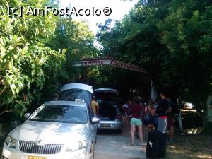 [P04] Intrarea la camping, dimineata e aglomeratie » foto by dorgo
 - 
<span class="allrVoted glyphicon glyphicon-heart hidden" id="av888493"></span>
<a class="m-l-10 hidden" id="sv888493" onclick="voting_Foto_DelVot(,888493,1166)" role="button">șterge vot <span class="glyphicon glyphicon-remove"></span></a>
<a id="v9888493" class=" c-red"  onclick="voting_Foto_SetVot(888493)" role="button"><span class="glyphicon glyphicon-heart-empty"></span> <b>LIKE</b> = Votează poza</a> <img class="hidden"  id="f888493W9" src="/imagini/loader.gif" border="0" /><span class="AjErrMes hidden" id="e888493ErM"></span>