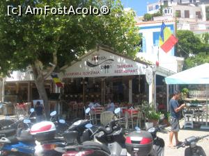 [P12] Crazy Spoon, o taverna romanesca din port, observati tricolorul » foto by dorgo
 - 
<span class="allrVoted glyphicon glyphicon-heart hidden" id="av1156238"></span>
<a class="m-l-10 hidden" id="sv1156238" onclick="voting_Foto_DelVot(,1156238,1166)" role="button">șterge vot <span class="glyphicon glyphicon-remove"></span></a>
<a id="v91156238" class=" c-red"  onclick="voting_Foto_SetVot(1156238)" role="button"><span class="glyphicon glyphicon-heart-empty"></span> <b>LIKE</b> = Votează poza</a> <img class="hidden"  id="f1156238W9" src="/imagini/loader.gif" border="0" /><span class="AjErrMes hidden" id="e1156238ErM"></span>