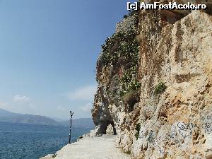 [P17] Aleea pietonală ce înconjoară peninsula oraşului Nafplio » foto by irinad
 - 
<span class="allrVoted glyphicon glyphicon-heart hidden" id="av678623"></span>
<a class="m-l-10 hidden" id="sv678623" onclick="voting_Foto_DelVot(,678623,1167)" role="button">șterge vot <span class="glyphicon glyphicon-remove"></span></a>
<a id="v9678623" class=" c-red"  onclick="voting_Foto_SetVot(678623)" role="button"><span class="glyphicon glyphicon-heart-empty"></span> <b>LIKE</b> = Votează poza</a> <img class="hidden"  id="f678623W9" src="/imagini/loader.gif" border="0" /><span class="AjErrMes hidden" id="e678623ErM"></span>
