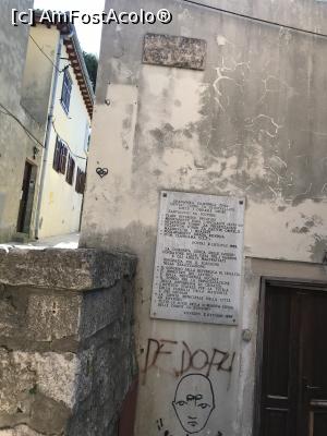 [P81] Prin Rovinj, la coborâre » foto by krisstinna
 - 
<span class="allrVoted glyphicon glyphicon-heart hidden" id="av1037400"></span>
<a class="m-l-10 hidden" id="sv1037400" onclick="voting_Foto_DelVot(,1037400,1168)" role="button">șterge vot <span class="glyphicon glyphicon-remove"></span></a>
<a id="v91037400" class=" c-red"  onclick="voting_Foto_SetVot(1037400)" role="button"><span class="glyphicon glyphicon-heart-empty"></span> <b>LIKE</b> = Votează poza</a> <img class="hidden"  id="f1037400W9" src="/imagini/loader.gif" border="0" /><span class="AjErrMes hidden" id="e1037400ErM"></span>