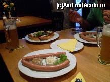 [P13] La un vurstel si o berica buna. » foto by presario
 - 
<span class="allrVoted glyphicon glyphicon-heart hidden" id="av69061"></span>
<a class="m-l-10 hidden" id="sv69061" onclick="voting_Foto_DelVot(,69061,1169)" role="button">șterge vot <span class="glyphicon glyphicon-remove"></span></a>
<a id="v969061" class=" c-red"  onclick="voting_Foto_SetVot(69061)" role="button"><span class="glyphicon glyphicon-heart-empty"></span> <b>LIKE</b> = Votează poza</a> <img class="hidden"  id="f69061W9" src="/imagini/loader.gif" border="0" /><span class="AjErrMes hidden" id="e69061ErM"></span>