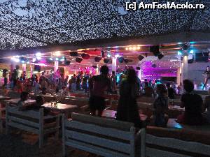 [P45] Dans si distractie seara la Tropicana Club Paradise Beach Mykonos » foto by zuftim
 - 
<span class="allrVoted glyphicon glyphicon-heart hidden" id="av534345"></span>
<a class="m-l-10 hidden" id="sv534345" onclick="voting_Foto_DelVot(,534345,1176)" role="button">șterge vot <span class="glyphicon glyphicon-remove"></span></a>
<a id="v9534345" class=" c-red"  onclick="voting_Foto_SetVot(534345)" role="button"><span class="glyphicon glyphicon-heart-empty"></span> <b>LIKE</b> = Votează poza</a> <img class="hidden"  id="f534345W9" src="/imagini/loader.gif" border="0" /><span class="AjErrMes hidden" id="e534345ErM"></span>
