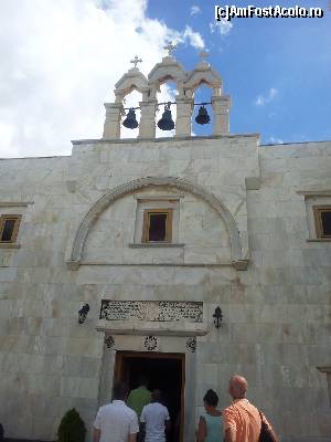 [P01] Biserica Panagia Tourliani din satul Ano Mera » foto by zuftim
 - 
<span class="allrVoted glyphicon glyphicon-heart hidden" id="av552394"></span>
<a class="m-l-10 hidden" id="sv552394" onclick="voting_Foto_DelVot(,552394,1176)" role="button">șterge vot <span class="glyphicon glyphicon-remove"></span></a>
<a id="v9552394" class=" c-red"  onclick="voting_Foto_SetVot(552394)" role="button"><span class="glyphicon glyphicon-heart-empty"></span> <b>LIKE</b> = Votează poza</a> <img class="hidden"  id="f552394W9" src="/imagini/loader.gif" border="0" /><span class="AjErrMes hidden" id="e552394ErM"></span>