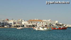 [P23] Orasul Mykonos » foto by zuftim
 - 
<span class="allrVoted glyphicon glyphicon-heart hidden" id="av552416"></span>
<a class="m-l-10 hidden" id="sv552416" onclick="voting_Foto_DelVot(,552416,1176)" role="button">șterge vot <span class="glyphicon glyphicon-remove"></span></a>
<a id="v9552416" class=" c-red"  onclick="voting_Foto_SetVot(552416)" role="button"><span class="glyphicon glyphicon-heart-empty"></span> <b>LIKE</b> = Votează poza</a> <img class="hidden"  id="f552416W9" src="/imagini/loader.gif" border="0" /><span class="AjErrMes hidden" id="e552416ErM"></span>