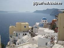 [P06] Oia, caldera-vedere spre vulcan » foto by OvidiuB
 - 
<span class="allrVoted glyphicon glyphicon-heart hidden" id="av65516"></span>
<a class="m-l-10 hidden" id="sv65516" onclick="voting_Foto_DelVot(,65516,1177)" role="button">șterge vot <span class="glyphicon glyphicon-remove"></span></a>
<a id="v965516" class=" c-red"  onclick="voting_Foto_SetVot(65516)" role="button"><span class="glyphicon glyphicon-heart-empty"></span> <b>LIKE</b> = Votează poza</a> <img class="hidden"  id="f65516W9" src="/imagini/loader.gif" border="0" /><span class="AjErrMes hidden" id="e65516ErM"></span>