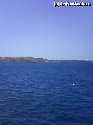 [P15] Parasind insula Santorini!  » foto by octaviansz
 - 
<span class="allrVoted glyphicon glyphicon-heart hidden" id="av411516"></span>
<a class="m-l-10 hidden" id="sv411516" onclick="voting_Foto_DelVot(,411516,1177)" role="button">șterge vot <span class="glyphicon glyphicon-remove"></span></a>
<a id="v9411516" class=" c-red"  onclick="voting_Foto_SetVot(411516)" role="button"><span class="glyphicon glyphicon-heart-empty"></span> <b>LIKE</b> = Votează poza</a> <img class="hidden"  id="f411516W9" src="/imagini/loader.gif" border="0" /><span class="AjErrMes hidden" id="e411516ErM"></span>