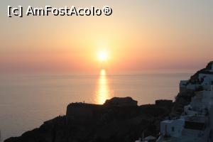 [P09] Oia- apus de soare.  » foto by maryka
 - 
<span class="allrVoted glyphicon glyphicon-heart hidden" id="av867160"></span>
<a class="m-l-10 hidden" id="sv867160" onclick="voting_Foto_DelVot(,867160,1177)" role="button">șterge vot <span class="glyphicon glyphicon-remove"></span></a>
<a id="v9867160" class=" c-red"  onclick="voting_Foto_SetVot(867160)" role="button"><span class="glyphicon glyphicon-heart-empty"></span> <b>LIKE</b> = Votează poza</a> <img class="hidden"  id="f867160W9" src="/imagini/loader.gif" border="0" /><span class="AjErrMes hidden" id="e867160ErM"></span>