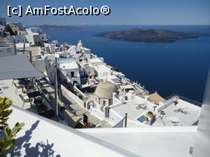 [P03] Fira, capitala insulei.  » foto by maryka
 - 
<span class="allrVoted glyphicon glyphicon-heart hidden" id="av872208"></span>
<a class="m-l-10 hidden" id="sv872208" onclick="voting_Foto_DelVot(,872208,1177)" role="button">șterge vot <span class="glyphicon glyphicon-remove"></span></a>
<a id="v9872208" class=" c-red"  onclick="voting_Foto_SetVot(872208)" role="button"><span class="glyphicon glyphicon-heart-empty"></span> <b>LIKE</b> = Votează poza</a> <img class="hidden"  id="f872208W9" src="/imagini/loader.gif" border="0" /><span class="AjErrMes hidden" id="e872208ErM"></span>