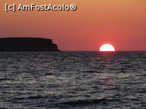 [P43] apus de soare, privit din barca » foto by jimmybitza*
 - 
<span class="allrVoted glyphicon glyphicon-heart hidden" id="av999095"></span>
<a class="m-l-10 hidden" id="sv999095" onclick="voting_Foto_DelVot(,999095,1177)" role="button">șterge vot <span class="glyphicon glyphicon-remove"></span></a>
<a id="v9999095" class=" c-red"  onclick="voting_Foto_SetVot(999095)" role="button"><span class="glyphicon glyphicon-heart-empty"></span> <b>LIKE</b> = Votează poza</a> <img class="hidden"  id="f999095W9" src="/imagini/loader.gif" border="0" /><span class="AjErrMes hidden" id="e999095ErM"></span>