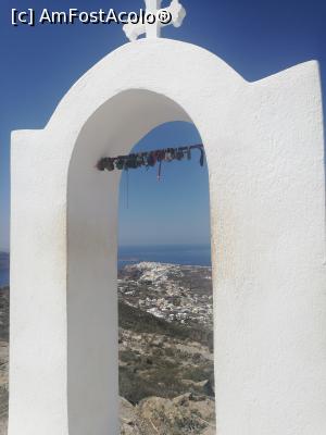 [P61] Oia văzută de la biserica Panagia » foto by crismis
 - 
<span class="allrVoted glyphicon glyphicon-heart hidden" id="av1040516"></span>
<a class="m-l-10 hidden" id="sv1040516" onclick="voting_Foto_DelVot(,1040516,1177)" role="button">șterge vot <span class="glyphicon glyphicon-remove"></span></a>
<a id="v91040516" class=" c-red"  onclick="voting_Foto_SetVot(1040516)" role="button"><span class="glyphicon glyphicon-heart-empty"></span> <b>LIKE</b> = Votează poza</a> <img class="hidden"  id="f1040516W9" src="/imagini/loader.gif" border="0" /><span class="AjErrMes hidden" id="e1040516ErM"></span>