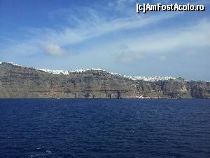 [P01] Apropierea pe mare de insula Santorini » foto by zuftim
 - 
<span class="allrVoted glyphicon glyphicon-heart hidden" id="av659315"></span>
<a class="m-l-10 hidden" id="sv659315" onclick="voting_Foto_DelVot(,659315,1177)" role="button">șterge vot <span class="glyphicon glyphicon-remove"></span></a>
<a id="v9659315" class=" c-red"  onclick="voting_Foto_SetVot(659315)" role="button"><span class="glyphicon glyphicon-heart-empty"></span> <b>LIKE</b> = Votează poza</a> <img class="hidden"  id="f659315W9" src="/imagini/loader.gif" border="0" /><span class="AjErrMes hidden" id="e659315ErM"></span>