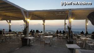[P54] Terasa cramei Santo Wine de langa Caldera santoriniana » foto by zuftim
 - 
<span class="allrVoted glyphicon glyphicon-heart hidden" id="av659373"></span>
<a class="m-l-10 hidden" id="sv659373" onclick="voting_Foto_DelVot(,659373,1177)" role="button">șterge vot <span class="glyphicon glyphicon-remove"></span></a>
<a id="v9659373" class=" c-red"  onclick="voting_Foto_SetVot(659373)" role="button"><span class="glyphicon glyphicon-heart-empty"></span> <b>LIKE</b> = Votează poza</a> <img class="hidden"  id="f659373W9" src="/imagini/loader.gif" border="0" /><span class="AjErrMes hidden" id="e659373ErM"></span>