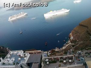 [P18] Caldera din Fira si micul si vechiul port » foto by dorgo
 - 
<span class="allrVoted glyphicon glyphicon-heart hidden" id="av761988"></span>
<a class="m-l-10 hidden" id="sv761988" onclick="voting_Foto_DelVot(,761988,1177)" role="button">șterge vot <span class="glyphicon glyphicon-remove"></span></a>
<a id="v9761988" class=" c-red"  onclick="voting_Foto_SetVot(761988)" role="button"><span class="glyphicon glyphicon-heart-empty"></span> <b>LIKE</b> = Votează poza</a> <img class="hidden"  id="f761988W9" src="/imagini/loader.gif" border="0" /><span class="AjErrMes hidden" id="e761988ErM"></span>