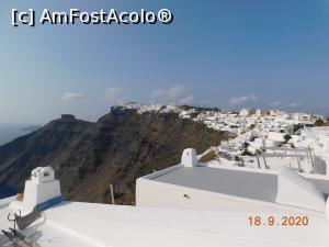 [P15] Din Firostefani ne tot uităm spre Skaros » foto by irinad
 - 
<span class="allrVoted glyphicon glyphicon-heart hidden" id="av1213798"></span>
<a class="m-l-10 hidden" id="sv1213798" onclick="voting_Foto_DelVot(,1213798,1177)" role="button">șterge vot <span class="glyphicon glyphicon-remove"></span></a>
<a id="v91213798" class=" c-red"  onclick="voting_Foto_SetVot(1213798)" role="button"><span class="glyphicon glyphicon-heart-empty"></span> <b>LIKE</b> = Votează poza</a> <img class="hidden"  id="f1213798W9" src="/imagini/loader.gif" border="0" /><span class="AjErrMes hidden" id="e1213798ErM"></span>