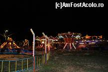 [P30] Parcul de distracţii, noaptea » foto by Costi
 - 
<span class="allrVoted glyphicon glyphicon-heart hidden" id="av137305"></span>
<a class="m-l-10 hidden" id="sv137305" onclick="voting_Foto_DelVot(,137305,1184)" role="button">șterge vot <span class="glyphicon glyphicon-remove"></span></a>
<a id="v9137305" class=" c-red"  onclick="voting_Foto_SetVot(137305)" role="button"><span class="glyphicon glyphicon-heart-empty"></span> <b>LIKE</b> = Votează poza</a> <img class="hidden"  id="f137305W9" src="/imagini/loader.gif" border="0" /><span class="AjErrMes hidden" id="e137305ErM"></span>