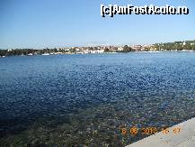 [P09] Partea de nord a Porec-ului cu foarte multe hoteluri si vile exclusiviste » foto by pepsi70ro
 - 
<span class="allrVoted glyphicon glyphicon-heart hidden" id="av482938"></span>
<a class="m-l-10 hidden" id="sv482938" onclick="voting_Foto_DelVot(,482938,1184)" role="button">șterge vot <span class="glyphicon glyphicon-remove"></span></a>
<a id="v9482938" class=" c-red"  onclick="voting_Foto_SetVot(482938)" role="button"><span class="glyphicon glyphicon-heart-empty"></span> <b>LIKE</b> = Votează poza</a> <img class="hidden"  id="f482938W9" src="/imagini/loader.gif" border="0" /><span class="AjErrMes hidden" id="e482938ErM"></span>