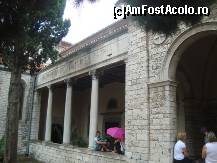 [P14] Croatia -  Pula - Ricordate i morti per la patria. » foto by popescu.borsa*
 - 
<span class="allrVoted glyphicon glyphicon-heart hidden" id="av166157"></span>
<a class="m-l-10 hidden" id="sv166157" onclick="voting_Foto_DelVot(,166157,1185)" role="button">șterge vot <span class="glyphicon glyphicon-remove"></span></a>
<a id="v9166157" class=" c-red"  onclick="voting_Foto_SetVot(166157)" role="button"><span class="glyphicon glyphicon-heart-empty"></span> <b>LIKE</b> = Votează poza</a> <img class="hidden"  id="f166157W9" src="/imagini/loader.gif" border="0" /><span class="AjErrMes hidden" id="e166157ErM"></span>
