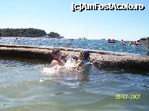 [P10] Fetele noastre s-au bucurat din plin de apa calda si limpede,in golfuletul linistit din Rovinj. » foto by G.Lisman
 - 
<span class="allrVoted glyphicon glyphicon-heart hidden" id="av186947"></span>
<a class="m-l-10 hidden" id="sv186947" onclick="voting_Foto_DelVot(,186947,1185)" role="button">șterge vot <span class="glyphicon glyphicon-remove"></span></a>
<a id="v9186947" class=" c-red"  onclick="voting_Foto_SetVot(186947)" role="button"><span class="glyphicon glyphicon-heart-empty"></span> <b>LIKE</b> = Votează poza</a> <img class="hidden"  id="f186947W9" src="/imagini/loader.gif" border="0" /><span class="AjErrMes hidden" id="e186947ErM"></span>