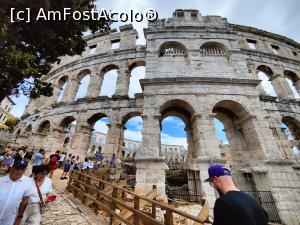 [P12] Arena din Pula » foto by crismis
 - 
<span class="allrVoted glyphicon glyphicon-heart hidden" id="av1350983"></span>
<a class="m-l-10 hidden" id="sv1350983" onclick="voting_Foto_DelVot(,1350983,1185)" role="button">șterge vot <span class="glyphicon glyphicon-remove"></span></a>
<a id="v91350983" class=" c-red"  onclick="voting_Foto_SetVot(1350983)" role="button"><span class="glyphicon glyphicon-heart-empty"></span> <b>LIKE</b> = Votează poza</a> <img class="hidden"  id="f1350983W9" src="/imagini/loader.gif" border="0" /><span class="AjErrMes hidden" id="e1350983ErM"></span>