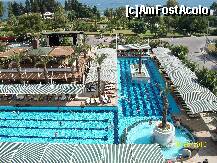 [P13] piscina principala » foto by loreley
 - 
<span class="allrVoted glyphicon glyphicon-heart hidden" id="av139599"></span>
<a class="m-l-10 hidden" id="sv139599" onclick="voting_Foto_DelVot(,139599,1187)" role="button">șterge vot <span class="glyphicon glyphicon-remove"></span></a>
<a id="v9139599" class=" c-red"  onclick="voting_Foto_SetVot(139599)" role="button"><span class="glyphicon glyphicon-heart-empty"></span> <b>LIKE</b> = Votează poza</a> <img class="hidden"  id="f139599W9" src="/imagini/loader.gif" border="0" /><span class="AjErrMes hidden" id="e139599ErM"></span>