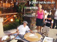 [P05] De ziua nationala a Turciei au fost invitati diversi bucatari pentru pregatirea unor specialitati culinare turcesti.  » foto by yuly68*
 - 
<span class="allrVoted glyphicon glyphicon-heart hidden" id="av386123"></span>
<a class="m-l-10 hidden" id="sv386123" onclick="voting_Foto_DelVot(,386123,1187)" role="button">șterge vot <span class="glyphicon glyphicon-remove"></span></a>
<a id="v9386123" class=" c-red"  onclick="voting_Foto_SetVot(386123)" role="button"><span class="glyphicon glyphicon-heart-empty"></span> <b>LIKE</b> = Votează poza</a> <img class="hidden"  id="f386123W9" src="/imagini/loader.gif" border="0" /><span class="AjErrMes hidden" id="e386123ErM"></span>