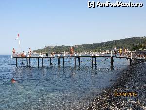 [P15] Pontonul, marea şi plaja cu pietricele » foto by marsus
 - 
<span class="allrVoted glyphicon glyphicon-heart hidden" id="av675932"></span>
<a class="m-l-10 hidden" id="sv675932" onclick="voting_Foto_DelVot(,675932,1187)" role="button">șterge vot <span class="glyphicon glyphicon-remove"></span></a>
<a id="v9675932" class=" c-red"  onclick="voting_Foto_SetVot(675932)" role="button"><span class="glyphicon glyphicon-heart-empty"></span> <b>LIKE</b> = Votează poza</a> <img class="hidden"  id="f675932W9" src="/imagini/loader.gif" border="0" /><span class="AjErrMes hidden" id="e675932ErM"></span>