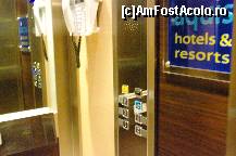 [P04] liftul hotelului (cel mare de la receptie)  » foto by Cristina2k8
 - 
<span class="allrVoted glyphicon glyphicon-heart hidden" id="av427922"></span>
<a class="m-l-10 hidden" id="sv427922" onclick="voting_Foto_DelVot(,427922,1198)" role="button">șterge vot <span class="glyphicon glyphicon-remove"></span></a>
<a id="v9427922" class=" c-red"  onclick="voting_Foto_SetVot(427922)" role="button"><span class="glyphicon glyphicon-heart-empty"></span> <b>LIKE</b> = Votează poza</a> <img class="hidden"  id="f427922W9" src="/imagini/loader.gif" border="0" /><span class="AjErrMes hidden" id="e427922ErM"></span>
