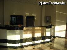 [P06] receptie hotel » foto by zoloft
 - 
<span class="allrVoted glyphicon glyphicon-heart hidden" id="av4112"></span>
<a class="m-l-10 hidden" id="sv4112" onclick="voting_Foto_DelVot(,4112,1219)" role="button">șterge vot <span class="glyphicon glyphicon-remove"></span></a>
<a id="v94112" class=" c-red"  onclick="voting_Foto_SetVot(4112)" role="button"><span class="glyphicon glyphicon-heart-empty"></span> <b>LIKE</b> = Votează poza</a> <img class="hidden"  id="f4112W9" src="/imagini/loader.gif" border="0" /><span class="AjErrMes hidden" id="e4112ErM"></span>