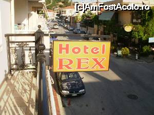 [P02] Fără alte explicații » foto by carmenvieru11
 - 
<span class="allrVoted glyphicon glyphicon-heart hidden" id="av698656"></span>
<a class="m-l-10 hidden" id="sv698656" onclick="voting_Foto_DelVot(,698656,1227)" role="button">șterge vot <span class="glyphicon glyphicon-remove"></span></a>
<a id="v9698656" class=" c-red"  onclick="voting_Foto_SetVot(698656)" role="button"><span class="glyphicon glyphicon-heart-empty"></span> <b>LIKE</b> = Votează poza</a> <img class="hidden"  id="f698656W9" src="/imagini/loader.gif" border="0" /><span class="AjErrMes hidden" id="e698656ErM"></span>
