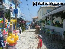 [P02] Straduta cu taverne care merge catre plaja. Agio Nikitas » foto by vioghi
 - 
<span class="allrVoted glyphicon glyphicon-heart hidden" id="av181343"></span>
<a class="m-l-10 hidden" id="sv181343" onclick="voting_Foto_DelVot(,181343,1227)" role="button">șterge vot <span class="glyphicon glyphicon-remove"></span></a>
<a id="v9181343" class=" c-red"  onclick="voting_Foto_SetVot(181343)" role="button"><span class="glyphicon glyphicon-heart-empty"></span> <b>LIKE</b> = Votează poza</a> <img class="hidden"  id="f181343W9" src="/imagini/loader.gif" border="0" /><span class="AjErrMes hidden" id="e181343ErM"></span>