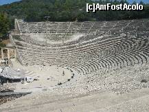 [P11] Teatrul vazut de sus. Epidavros » foto by vioghi
 - 
<span class="allrVoted glyphicon glyphicon-heart hidden" id="av181666"></span>
<a class="m-l-10 hidden" id="sv181666" onclick="voting_Foto_DelVot(,181666,1227)" role="button">șterge vot <span class="glyphicon glyphicon-remove"></span></a>
<a id="v9181666" class=" c-red"  onclick="voting_Foto_SetVot(181666)" role="button"><span class="glyphicon glyphicon-heart-empty"></span> <b>LIKE</b> = Votează poza</a> <img class="hidden"  id="f181666W9" src="/imagini/loader.gif" border="0" /><span class="AjErrMes hidden" id="e181666ErM"></span>