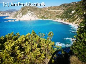 [P38] Petani Beach, Kefalonia » foto by crismis
 - 
<span class="allrVoted glyphicon glyphicon-heart hidden" id="av1256690"></span>
<a class="m-l-10 hidden" id="sv1256690" onclick="voting_Foto_DelVot(,1256690,1227)" role="button">șterge vot <span class="glyphicon glyphicon-remove"></span></a>
<a id="v91256690" class=" c-red"  onclick="voting_Foto_SetVot(1256690)" role="button"><span class="glyphicon glyphicon-heart-empty"></span> <b>LIKE</b> = Votează poza</a> <img class="hidden"  id="f1256690W9" src="/imagini/loader.gif" border="0" /><span class="AjErrMes hidden" id="e1256690ErM"></span>
