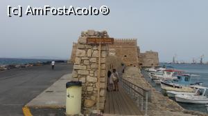 [P92] Cetatea Koules din Heraklion » foto by irinad
 - 
<span class="allrVoted glyphicon glyphicon-heart hidden" id="av740538"></span>
<a class="m-l-10 hidden" id="sv740538" onclick="voting_Foto_DelVot(,740538,1227)" role="button">șterge vot <span class="glyphicon glyphicon-remove"></span></a>
<a id="v9740538" class=" c-red"  onclick="voting_Foto_SetVot(740538)" role="button"><span class="glyphicon glyphicon-heart-empty"></span> <b>LIKE</b> = Votează poza</a> <img class="hidden"  id="f740538W9" src="/imagini/loader.gif" border="0" /><span class="AjErrMes hidden" id="e740538ErM"></span>