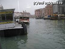 [P02] primul contact - statia de vaporetto de la Piazale Roma » foto by cristi_an3000
 - 
<span class="allrVoted glyphicon glyphicon-heart hidden" id="av26521"></span>
<a class="m-l-10 hidden" id="sv26521" onclick="voting_Foto_DelVot(,26521,1229)" role="button">șterge vot <span class="glyphicon glyphicon-remove"></span></a>
<a id="v926521" class=" c-red"  onclick="voting_Foto_SetVot(26521)" role="button"><span class="glyphicon glyphicon-heart-empty"></span> <b>LIKE</b> = Votează poza</a> <img class="hidden"  id="f26521W9" src="/imagini/loader.gif" border="0" /><span class="AjErrMes hidden" id="e26521ErM"></span>
