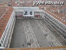 [P28] Piata San Marco vazuta din clopotnita » foto by cristi_an3000
 - 
<span class="allrVoted glyphicon glyphicon-heart hidden" id="av26560"></span>
<a class="m-l-10 hidden" id="sv26560" onclick="voting_Foto_DelVot(,26560,1229)" role="button">șterge vot <span class="glyphicon glyphicon-remove"></span></a>
<a id="v926560" class=" c-red"  onclick="voting_Foto_SetVot(26560)" role="button"><span class="glyphicon glyphicon-heart-empty"></span> <b>LIKE</b> = Votează poza</a> <img class="hidden"  id="f26560W9" src="/imagini/loader.gif" border="0" /><span class="AjErrMes hidden" id="e26560ErM"></span>