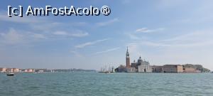 [P18] San Giorgio Maggiore se vede foarte bine de la stația San Marco » foto by irinad
 - 
<span class="allrVoted glyphicon glyphicon-heart hidden" id="av1477310"></span>
<a class="m-l-10 hidden" id="sv1477310" onclick="voting_Foto_DelVot(,1477310,1229)" role="button">șterge vot <span class="glyphicon glyphicon-remove"></span></a>
<a id="v91477310" class=" c-red"  onclick="voting_Foto_SetVot(1477310)" role="button"><span class="glyphicon glyphicon-heart-empty"></span> <b>LIKE</b> = Votează poza</a> <img class="hidden"  id="f1477310W9" src="/imagini/loader.gif" border="0" /><span class="AjErrMes hidden" id="e1477310ErM"></span>