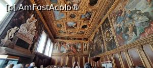 [P49] Sala Colegiului (Salla Del Collegio) cu lucrări ale lui Veronese și cu pânza reprezentând victoria flotei creștine asupra flotei turce în bătălia de la Lepanto din 1571 » foto by irinad
 - 
<span class="allrVoted glyphicon glyphicon-heart hidden" id="av1477341"></span>
<a class="m-l-10 hidden" id="sv1477341" onclick="voting_Foto_DelVot(,1477341,1229)" role="button">șterge vot <span class="glyphicon glyphicon-remove"></span></a>
<a id="v91477341" class=" c-red"  onclick="voting_Foto_SetVot(1477341)" role="button"><span class="glyphicon glyphicon-heart-empty"></span> <b>LIKE</b> = Votează poza</a> <img class="hidden"  id="f1477341W9" src="/imagini/loader.gif" border="0" /><span class="AjErrMes hidden" id="e1477341ErM"></span>