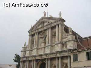 [P04] Veneția. Chiesa gli Scalzi. » foto by mihaelavoicu
 - 
<span class="allrVoted glyphicon glyphicon-heart hidden" id="av1211914"></span>
<a class="m-l-10 hidden" id="sv1211914" onclick="voting_Foto_DelVot(,1211914,1229)" role="button">șterge vot <span class="glyphicon glyphicon-remove"></span></a>
<a id="v91211914" class=" c-red"  onclick="voting_Foto_SetVot(1211914)" role="button"><span class="glyphicon glyphicon-heart-empty"></span> <b>LIKE</b> = Votează poza</a> <img class="hidden"  id="f1211914W9" src="/imagini/loader.gif" border="0" /><span class="AjErrMes hidden" id="e1211914ErM"></span>