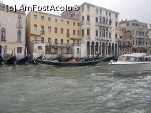 [P06] Veneția. Pe Canal Grande. <i>Palazzetto Foscari, Ca 'Colin, Palazzo Michiel delle Colone e del Brusa</i> » foto by mihaelavoicu
 - 
<span class="allrVoted glyphicon glyphicon-heart hidden" id="av1213329"></span>
<a class="m-l-10 hidden" id="sv1213329" onclick="voting_Foto_DelVot(,1213329,1229)" role="button">șterge vot <span class="glyphicon glyphicon-remove"></span></a>
<a id="v91213329" class=" c-red"  onclick="voting_Foto_SetVot(1213329)" role="button"><span class="glyphicon glyphicon-heart-empty"></span> <b>LIKE</b> = Votează poza</a> <img class="hidden"  id="f1213329W9" src="/imagini/loader.gif" border="0" /><span class="AjErrMes hidden" id="e1213329ErM"></span>