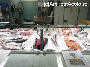 [P10] fructe de mare, peste in Mercato Centrale » foto by amero
 - 
<span class="allrVoted glyphicon glyphicon-heart hidden" id="av685616"></span>
<a class="m-l-10 hidden" id="sv685616" onclick="voting_Foto_DelVot(,685616,1230)" role="button">șterge vot <span class="glyphicon glyphicon-remove"></span></a>
<a id="v9685616" class=" c-red"  onclick="voting_Foto_SetVot(685616)" role="button"><span class="glyphicon glyphicon-heart-empty"></span> <b>LIKE</b> = Votează poza</a> <img class="hidden"  id="f685616W9" src="/imagini/loader.gif" border="0" /><span class="AjErrMes hidden" id="e685616ErM"></span>